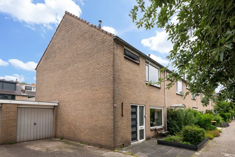 Tussenwoning te koop: Belgiëstraat 42, Ijsselstein