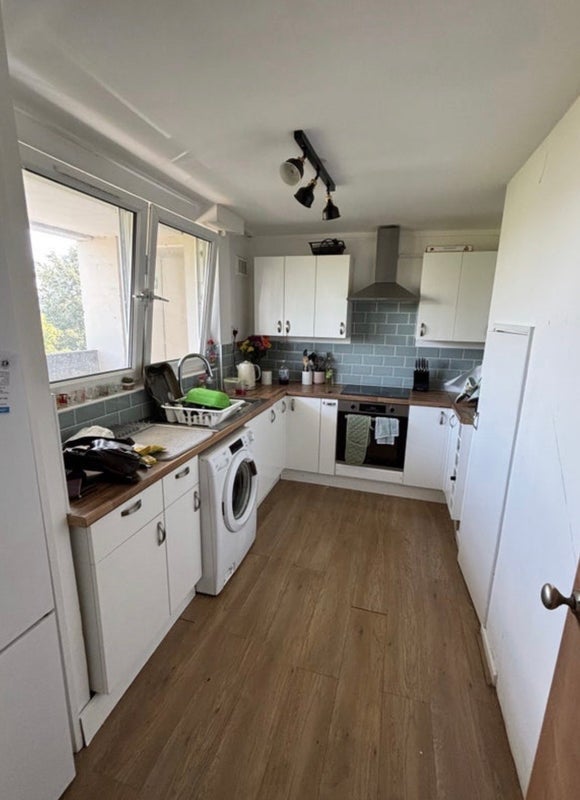 Room Ashley Down Road in Bristol