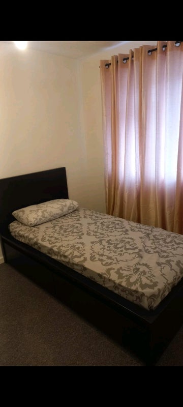 Room Orford Road in Greater London