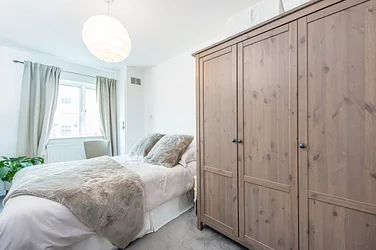 Flat Amwell Street in Greater London