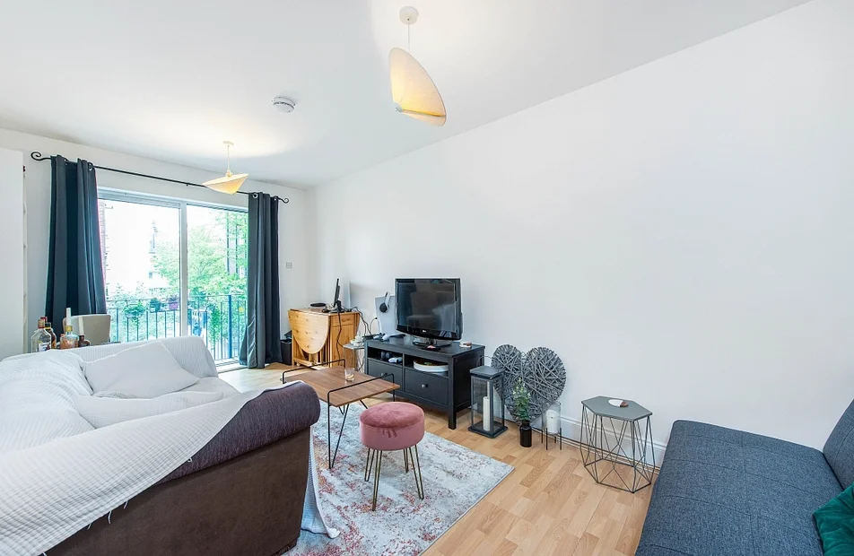Flat Amwell Street in Greater London