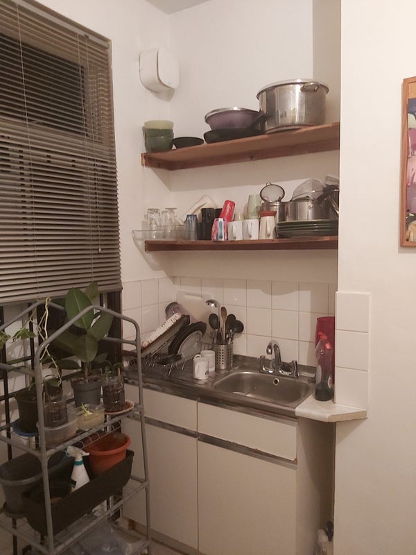 Room Lansdowne Road in Greater London