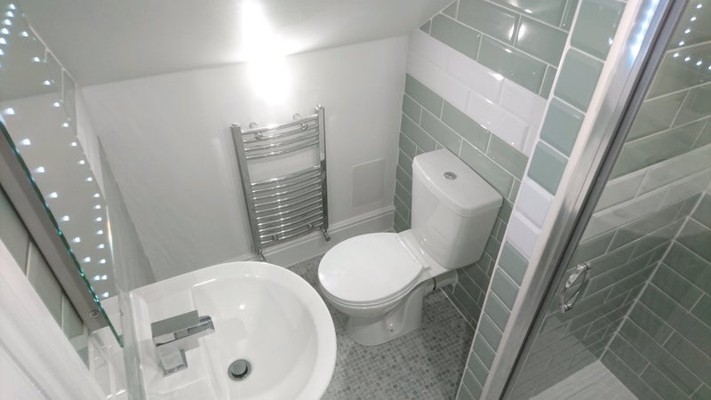 Room Dovercourt Road in Sheffield