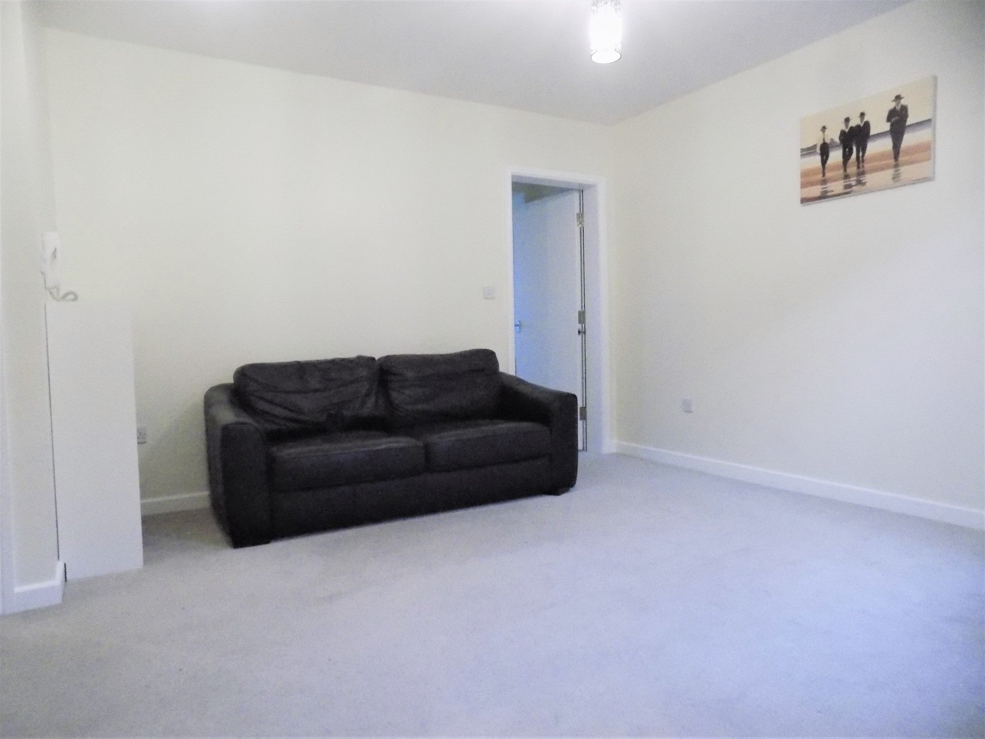 Flat Norman Place in Leeds