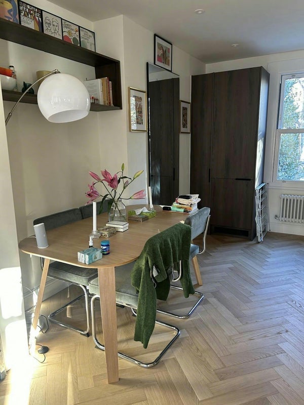 Room Upham Park Road in Greater London