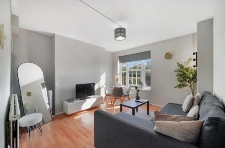 Flat Chalton Street in Greater London
