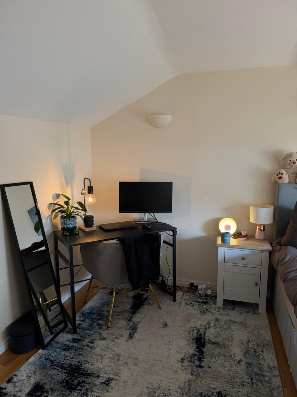 Room Cephas Street in Greater London