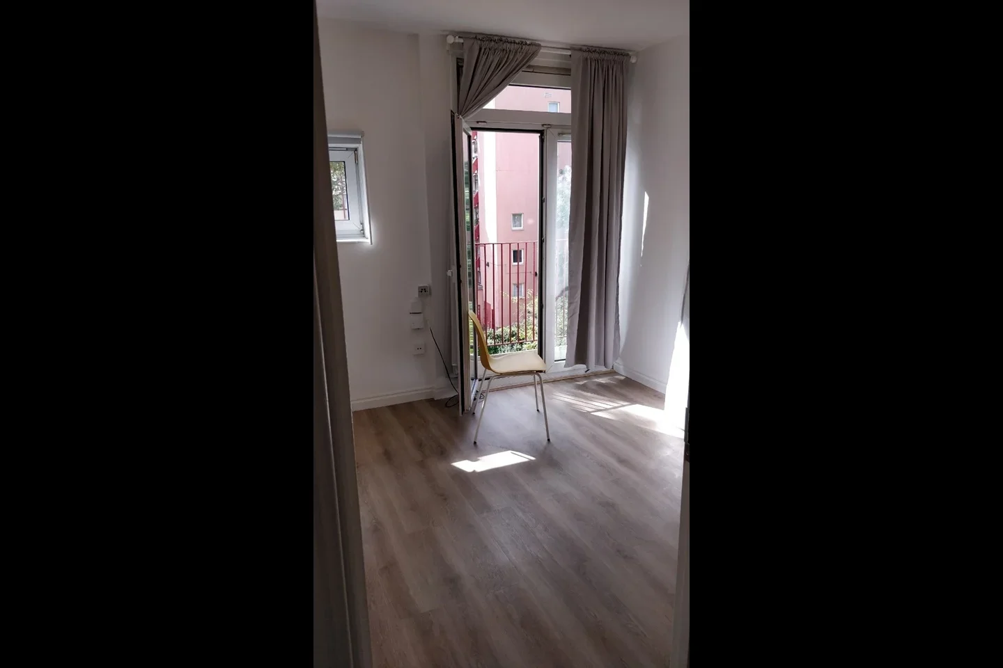 Flat Harrington Street in Greater London