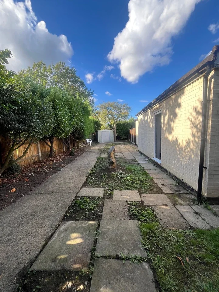 Flat Knockholt Road in Sevenoaks