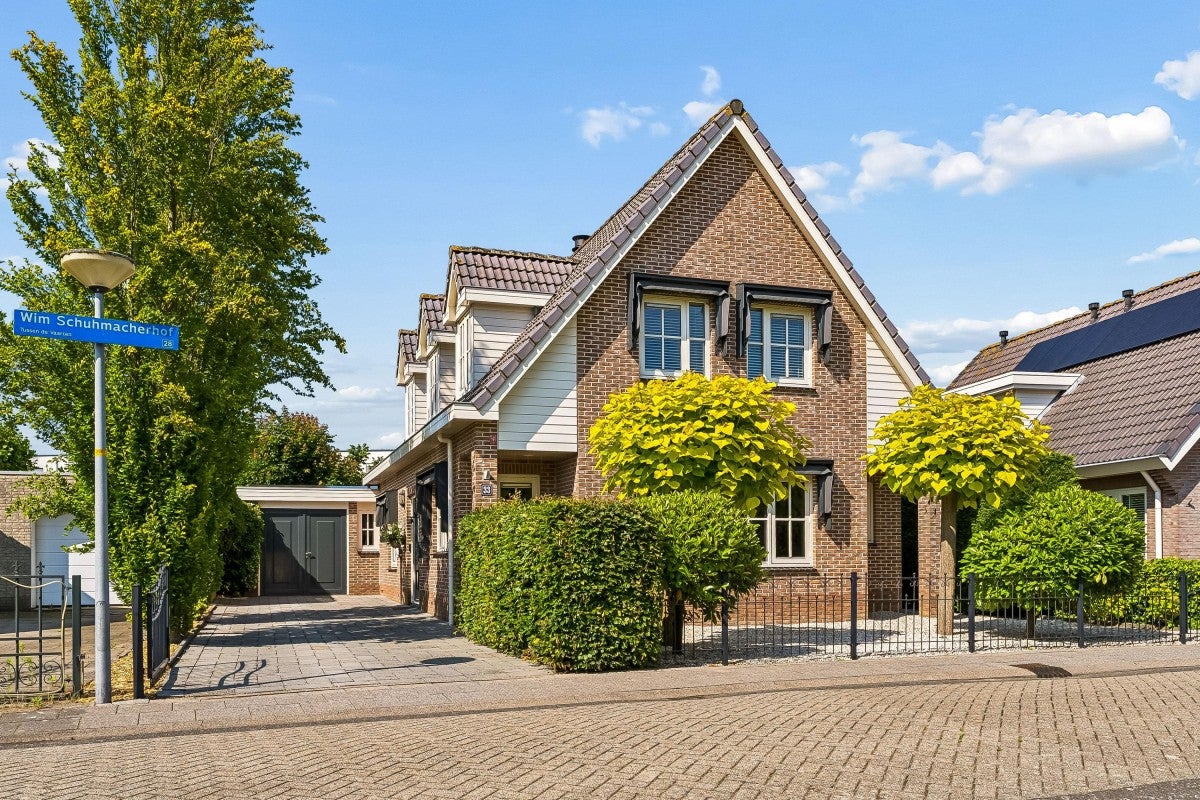 Vrijstaande woning te koop: Wim Schuhmacherhof 33, Almere