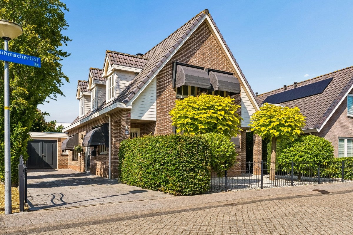 Huis Wim Schuhmacherhof 33 in Almere