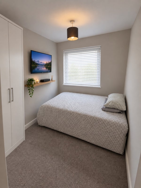 Room Waverley Road in Bristol