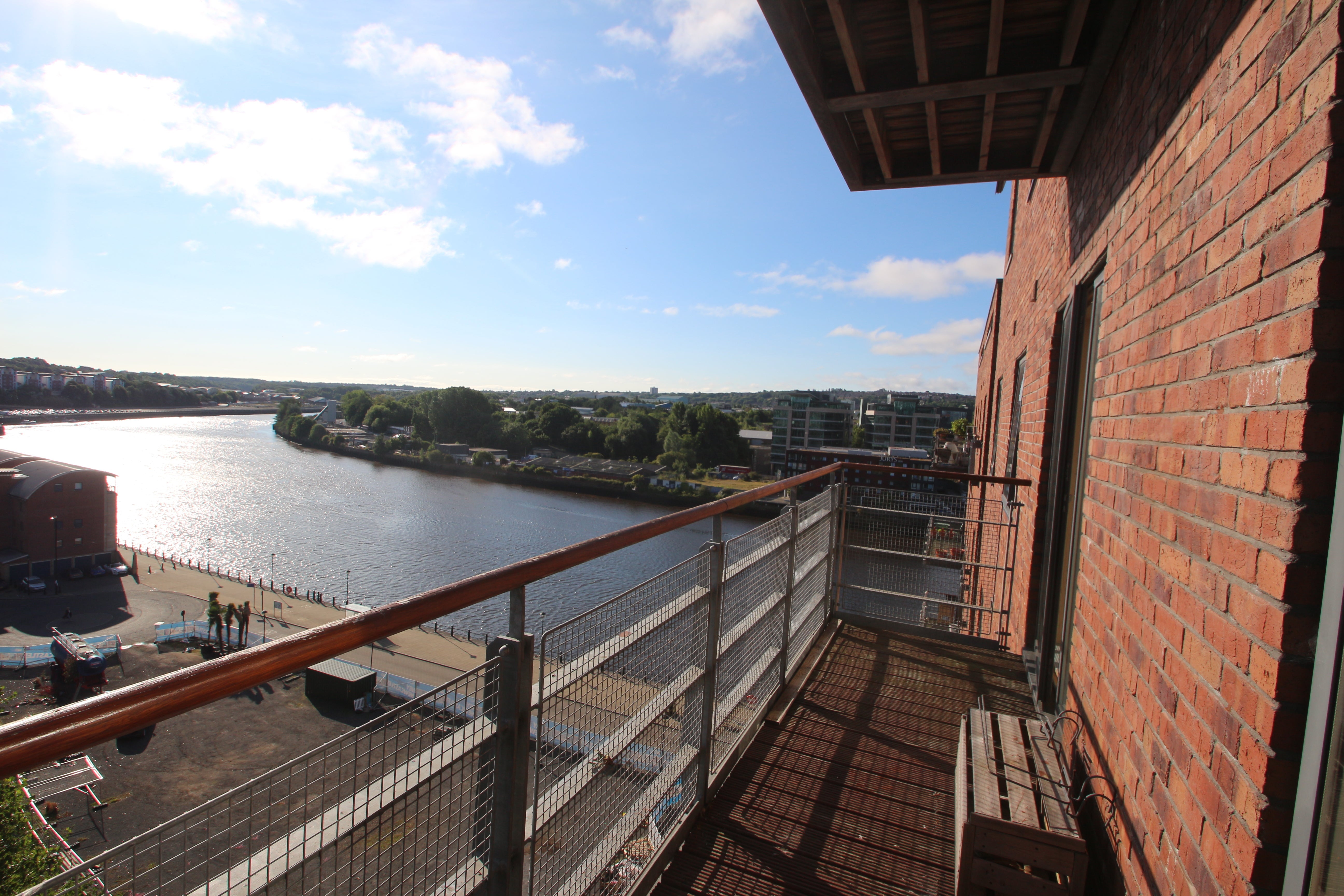 Flat Quayside in Newcastle upon Tyne