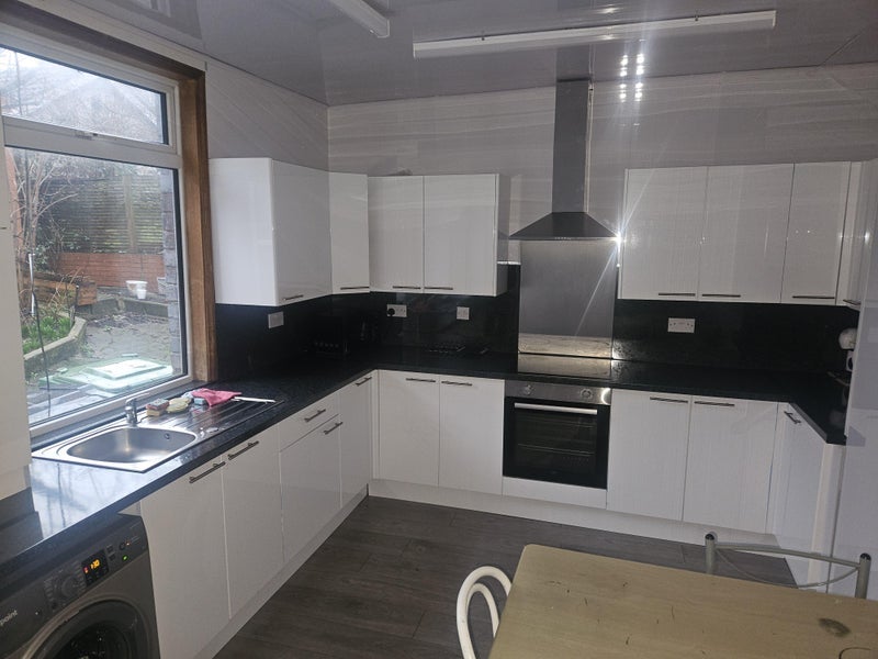 Room Victoria Park Avenue in Leeds