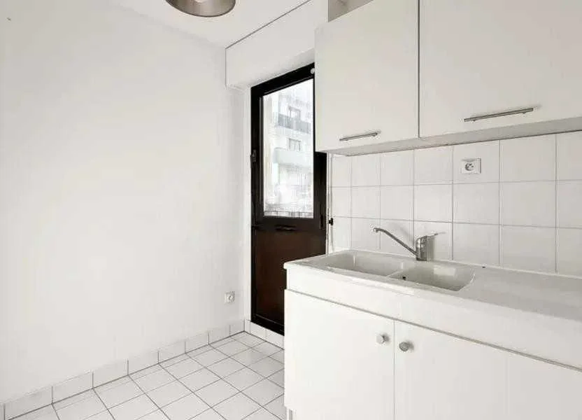 Appartement Rue des Rondeaux à Paris