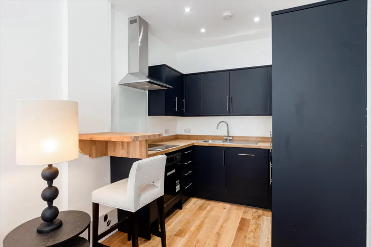 Flat Old Brompton Road in Greater London