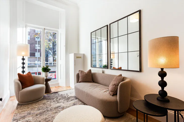 Flat Old Brompton Road in Greater London