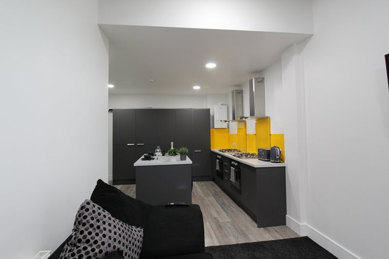 Room Derwent Street in Tameside
