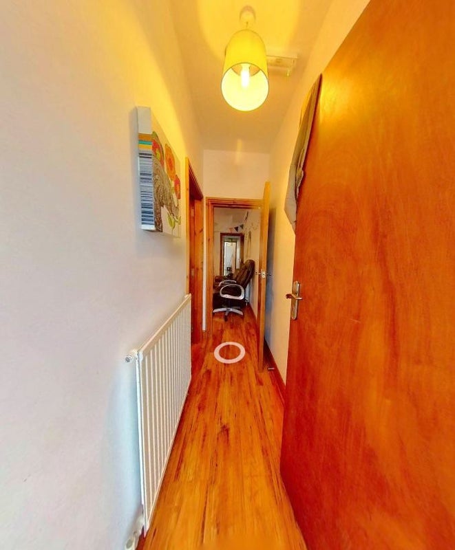 Room Warwards Lane in Birmingham