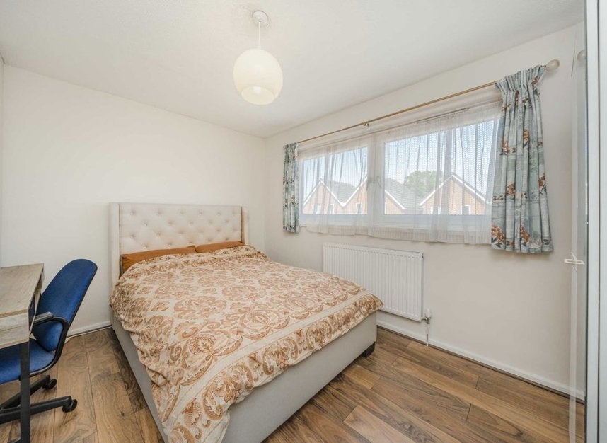 House Aisgill Avenue in Greater London