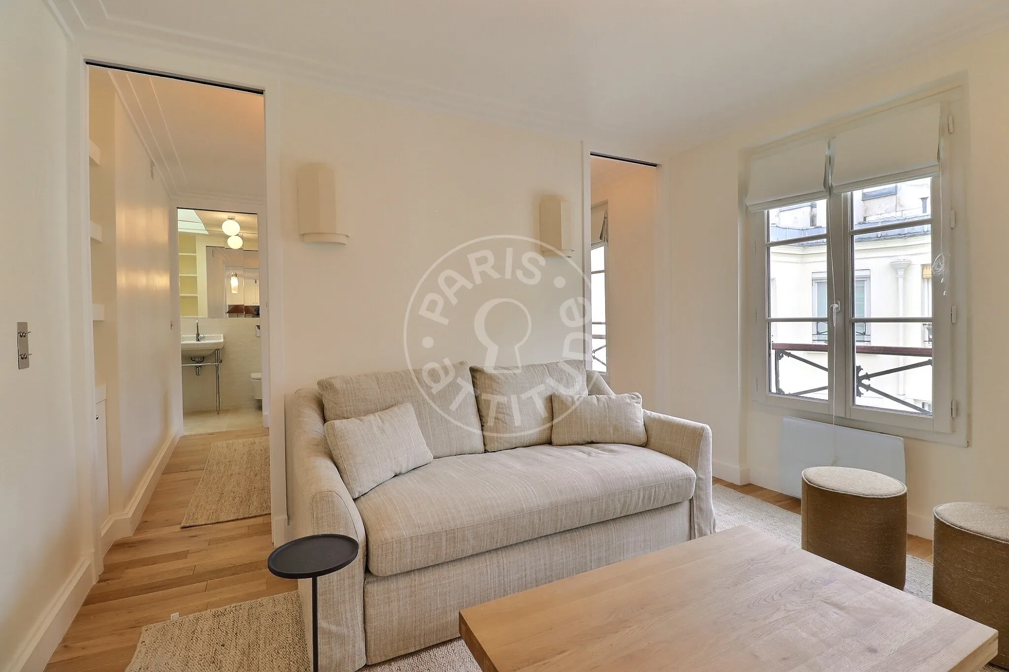 Appartement Rue Sainte-Croix de la Bretonnerie à Paris