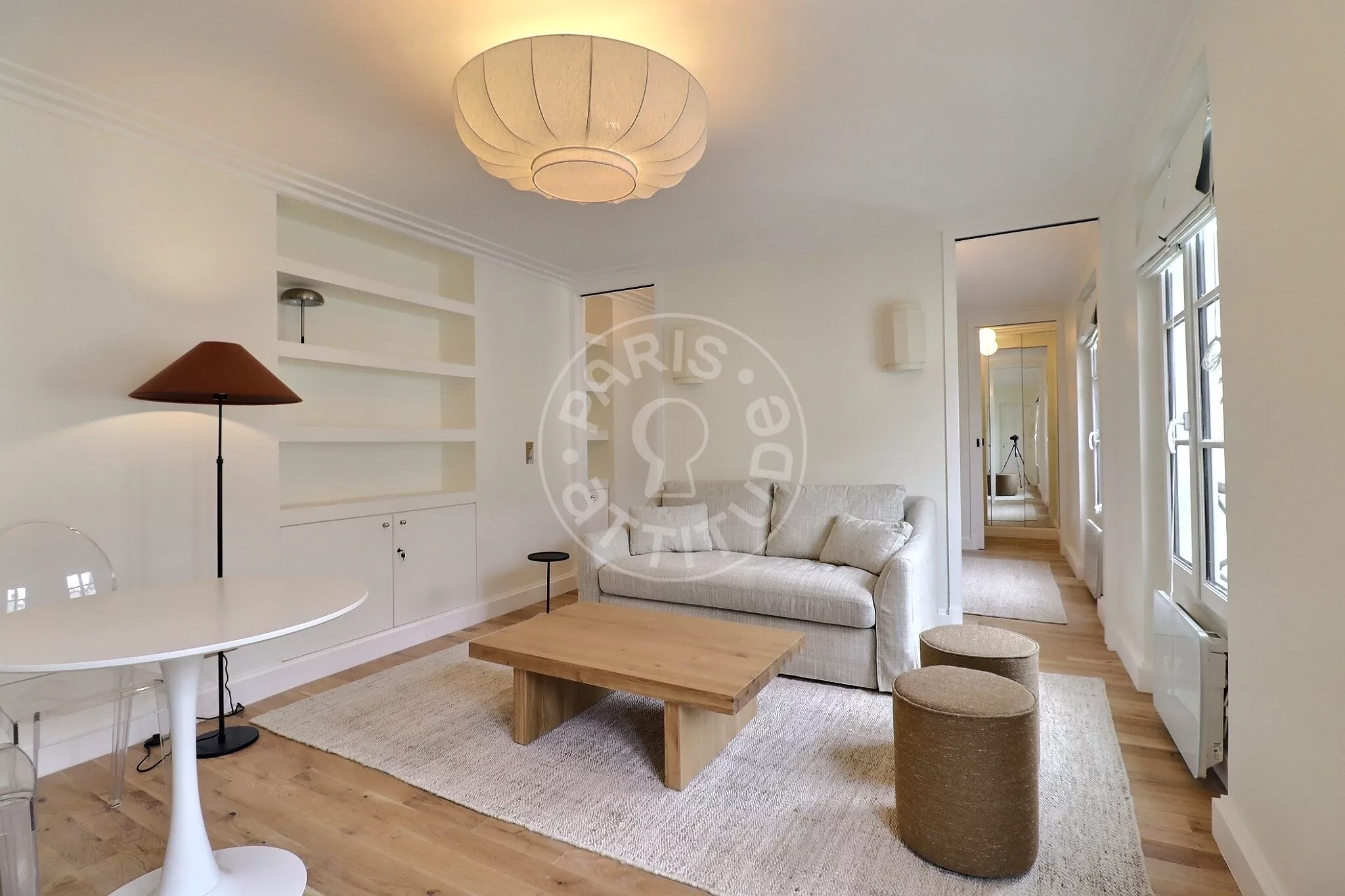 Flat Rue Sainte-Croix de la Bretonnerie in Paris