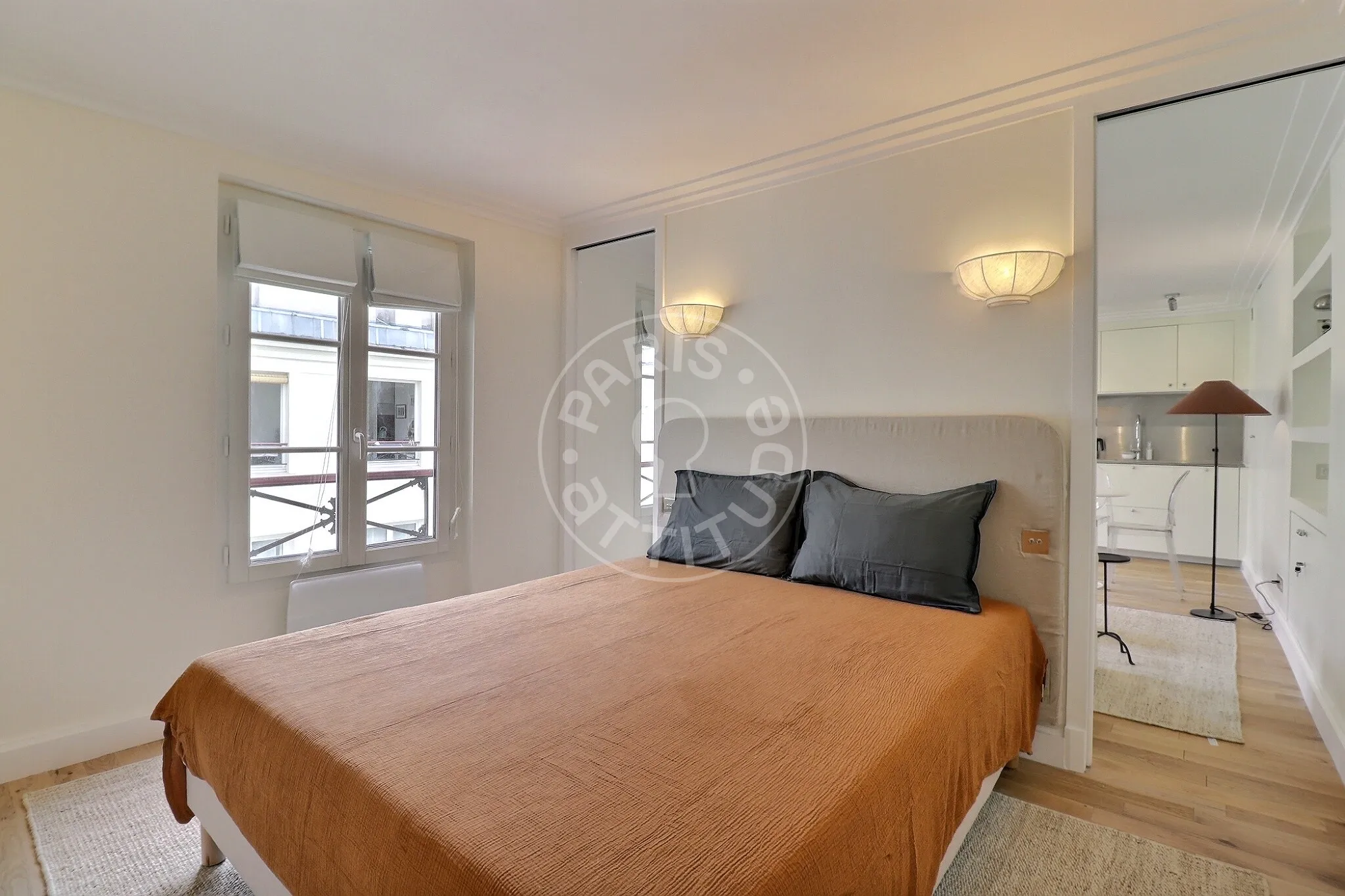 Appartement Rue Sainte-Croix de la Bretonnerie à Paris
