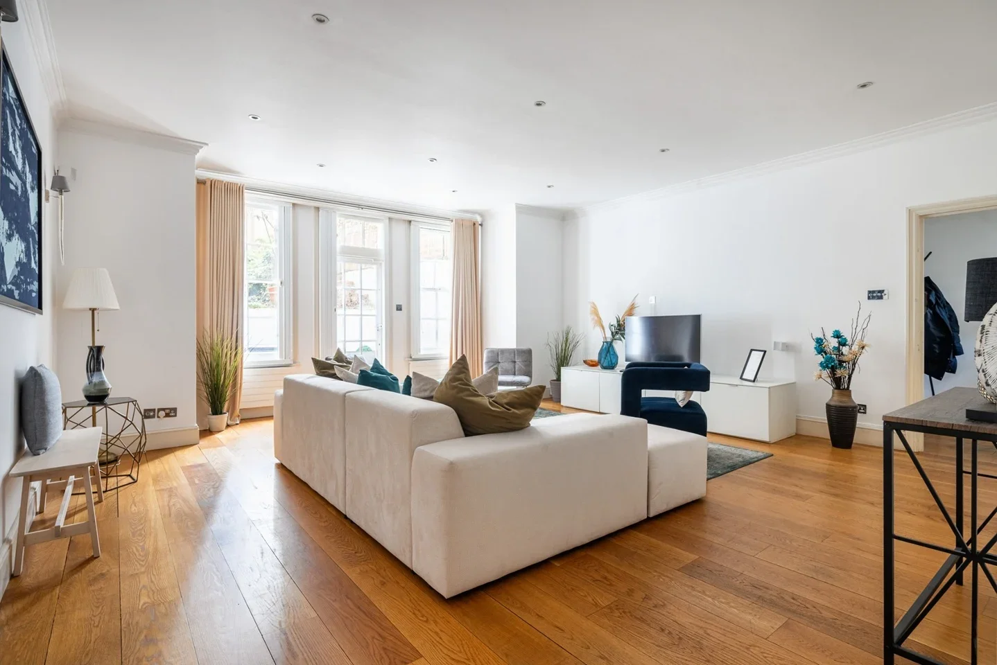 Flat Lexham Gardens in Greater London