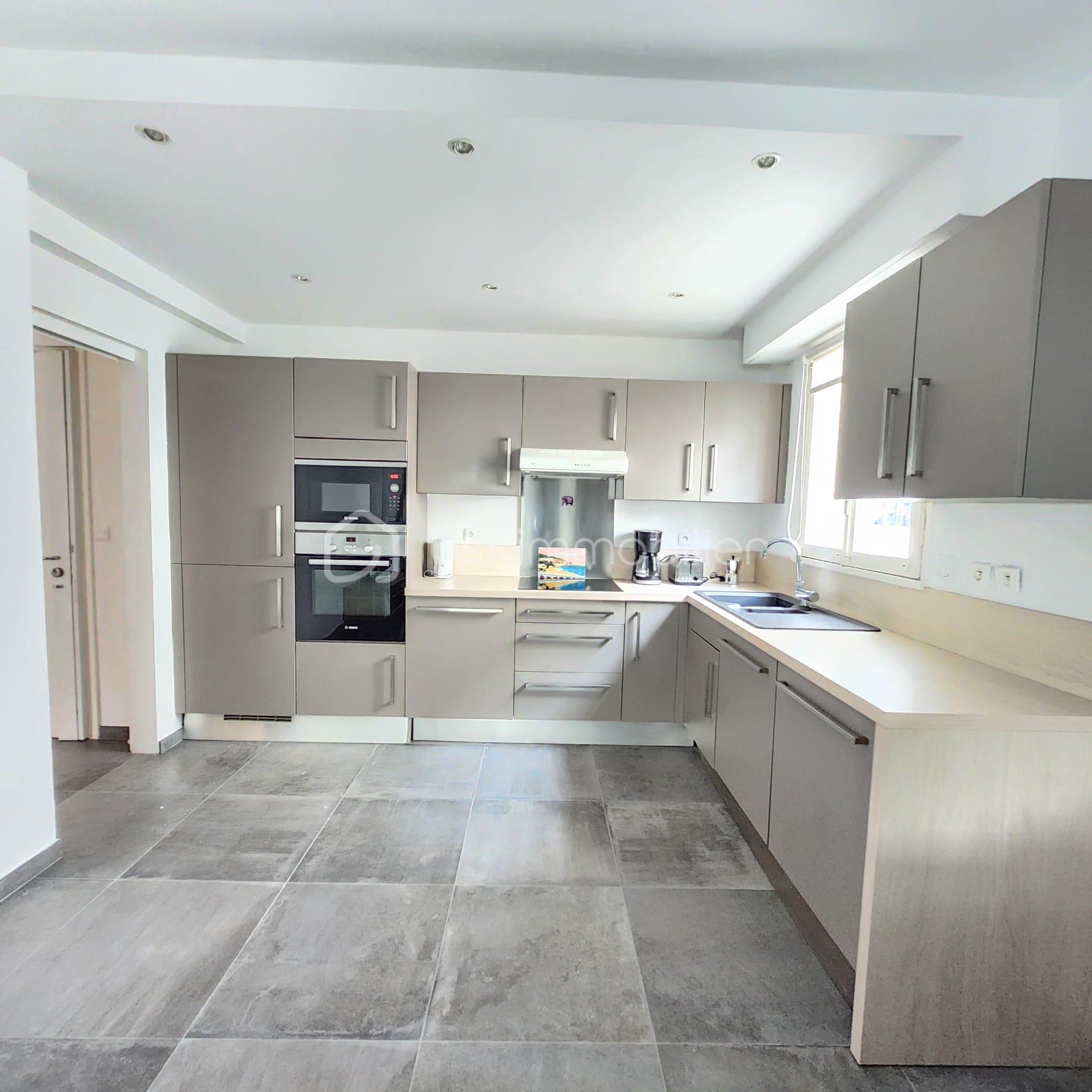 Flat Rue des Potiers in Nice