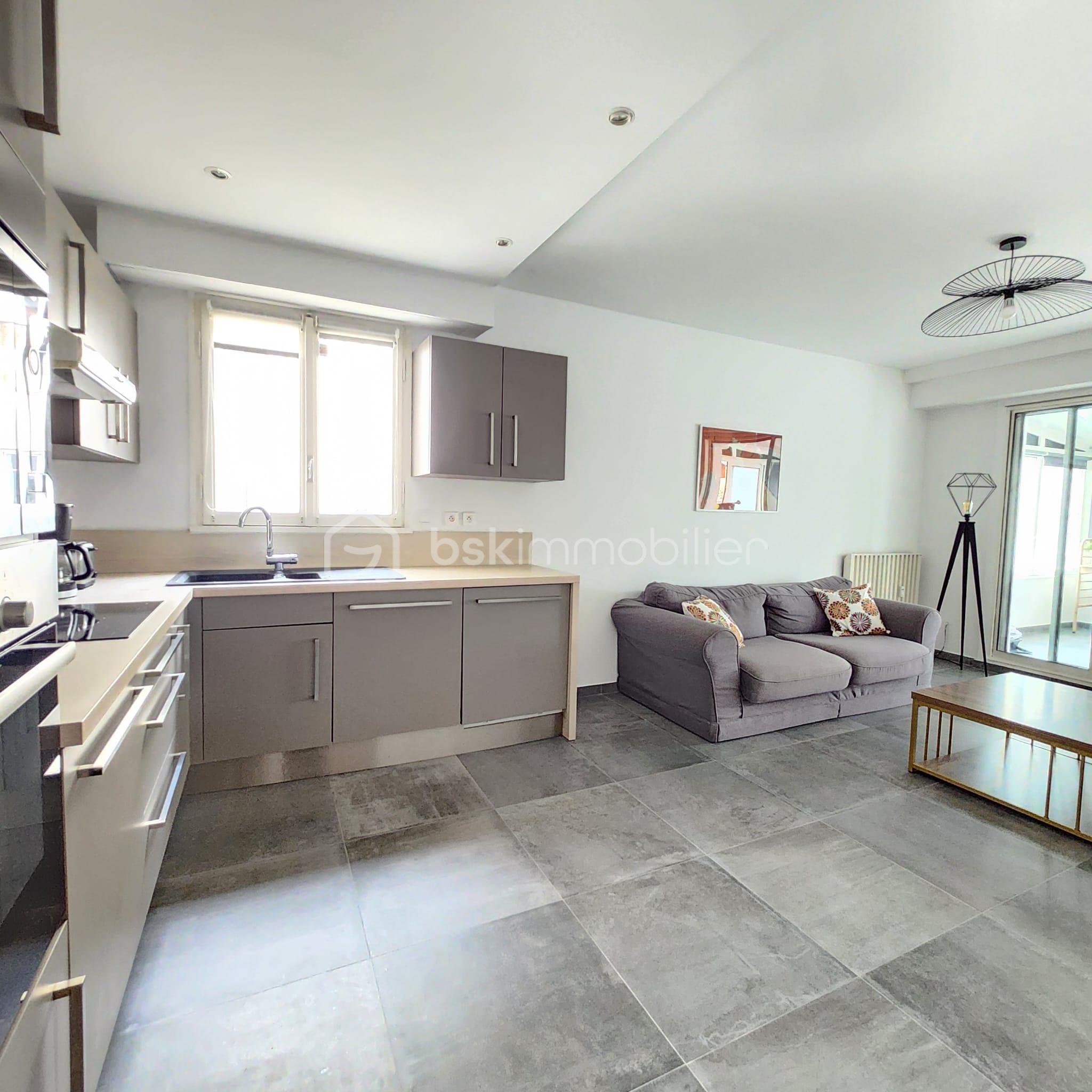 Flat Rue des Potiers in Nice