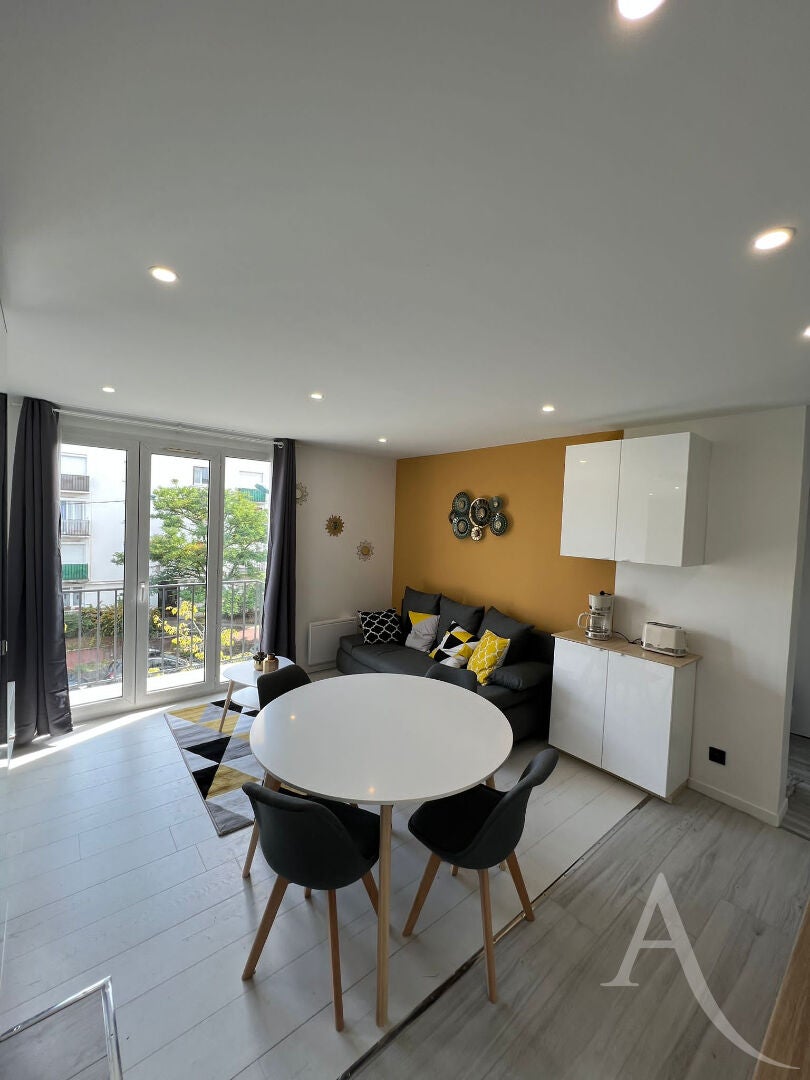 Appartement Rue Émile Réaubourg à Mantes-la-Jolie