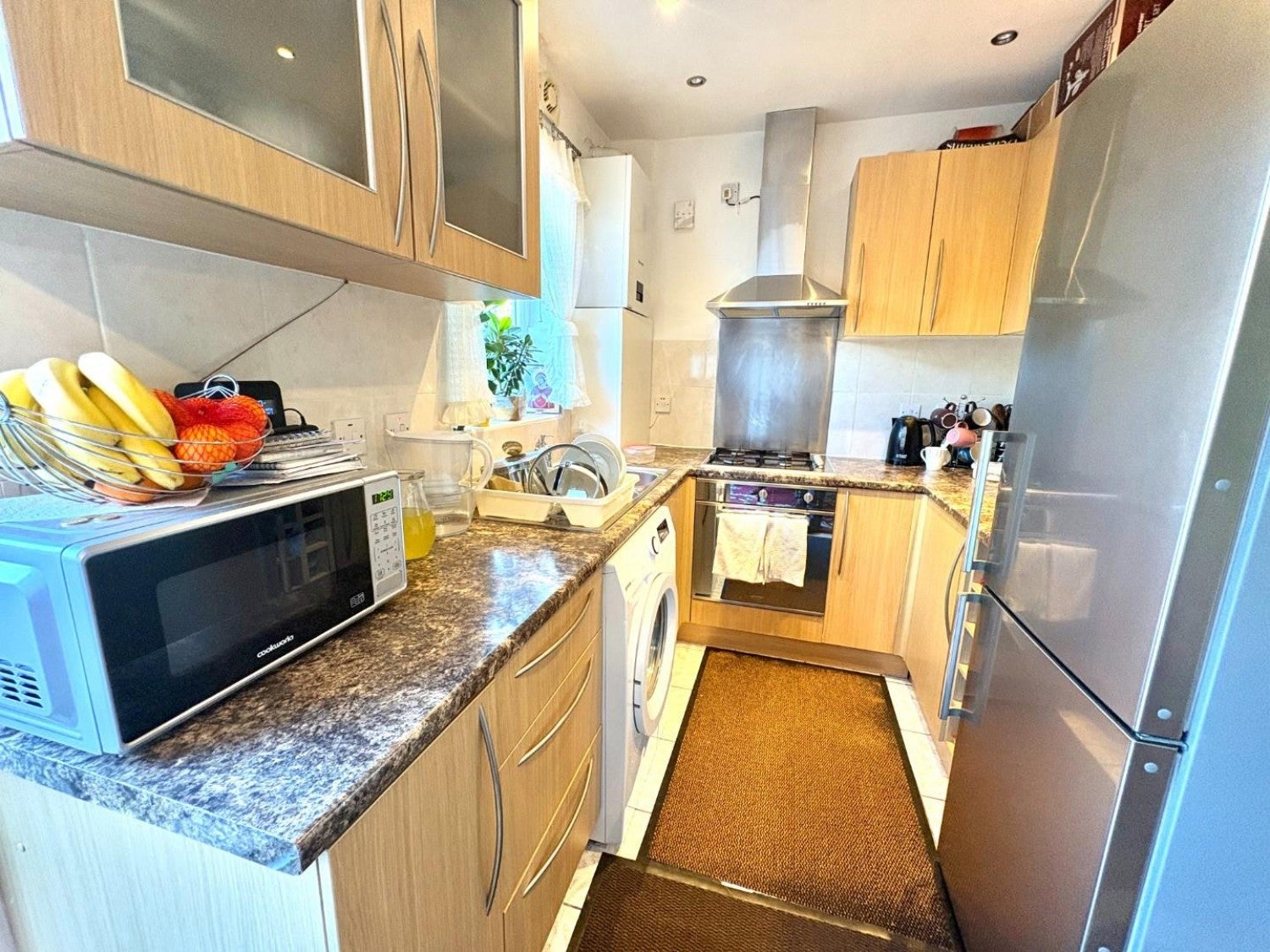 House Botwell Lane in Greater London
