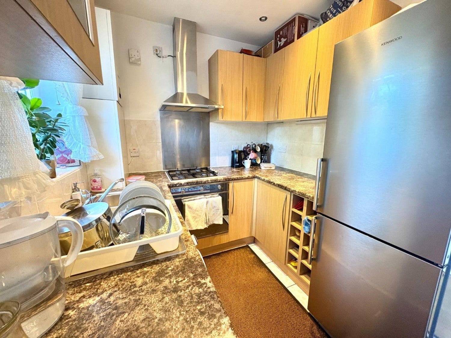 House Botwell Lane in Greater London