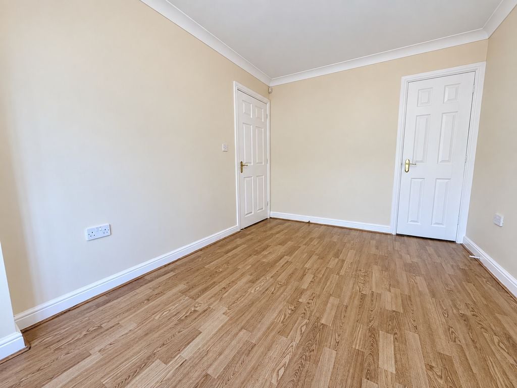 House Longmore Close in Birmingham