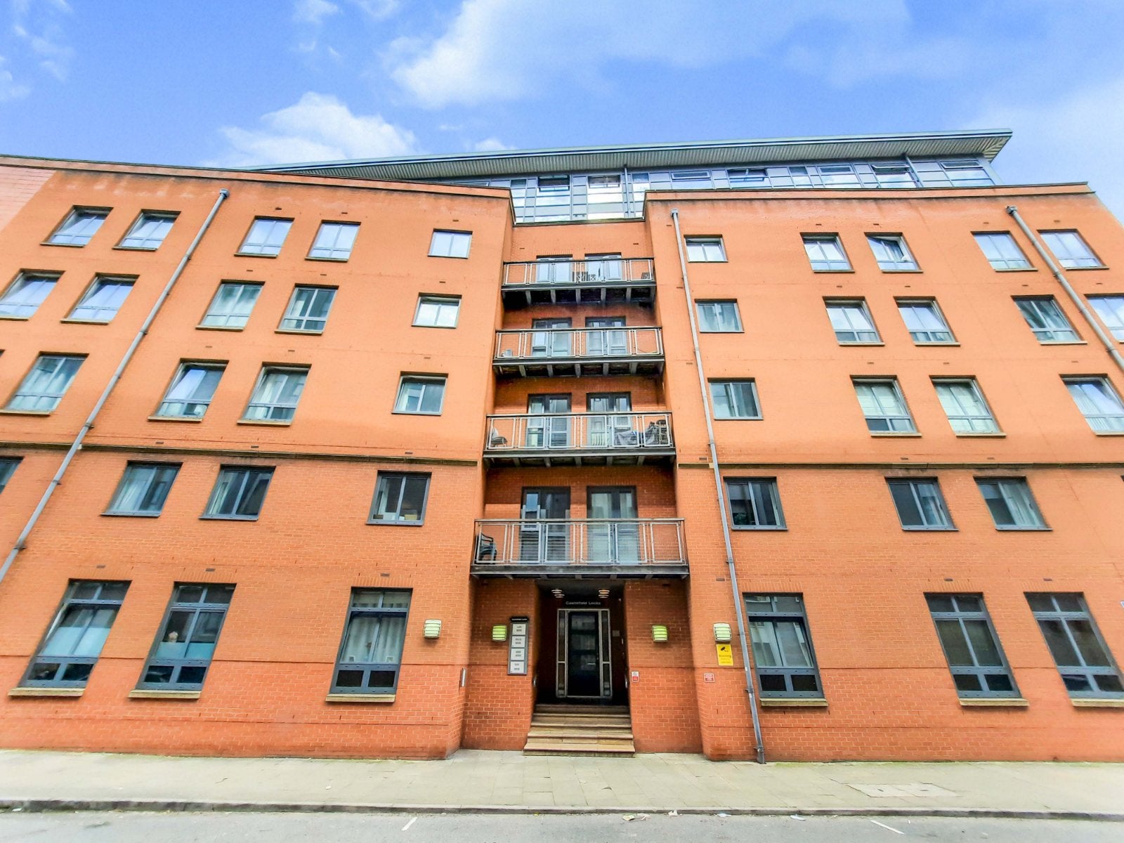 Flat Ellesmere Street in Manchester