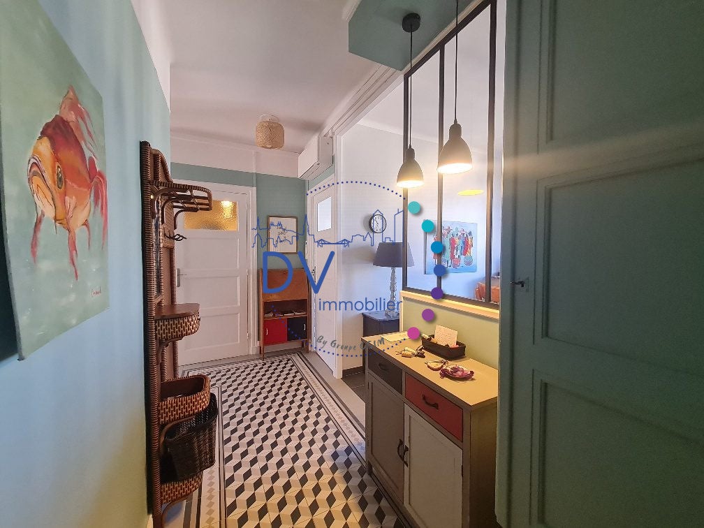 Flat Rue Nicolaï in Lyon