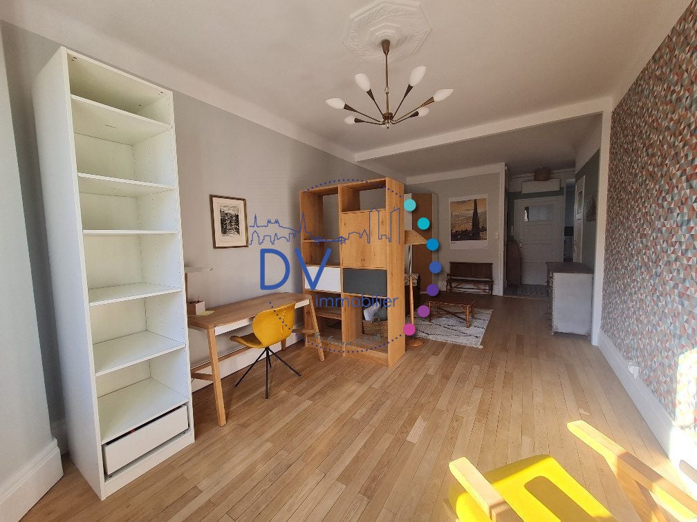 Flat Rue Nicolaï in Lyon
