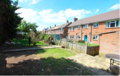 Flat Kirby Road in Dartford