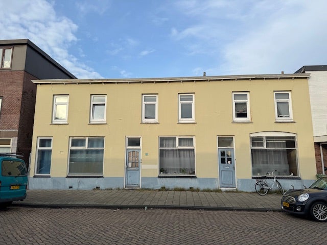 Vrijstaande woning te koop: Trompstraat 18, Ijmuiden