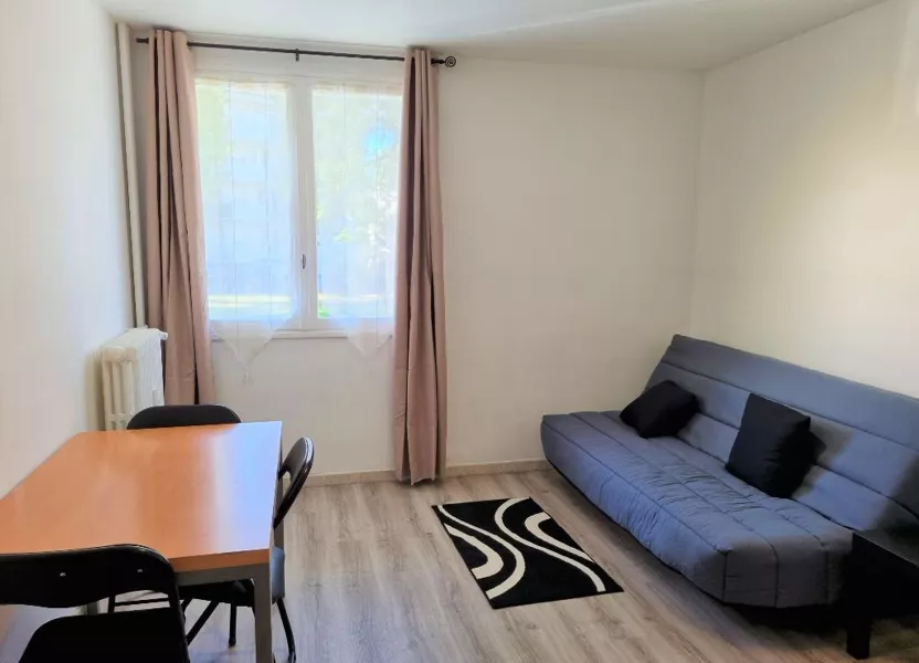 Flat Rue Commandant Blanché in Albi