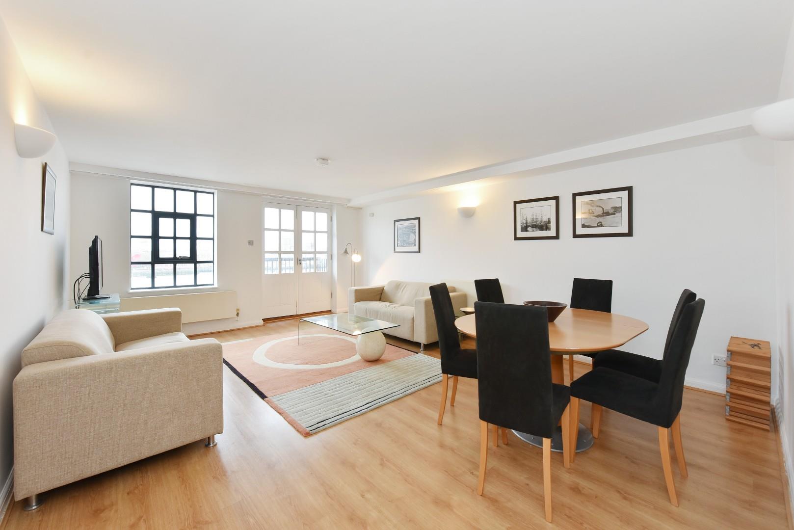 Flat Wapping Wall in Greater London