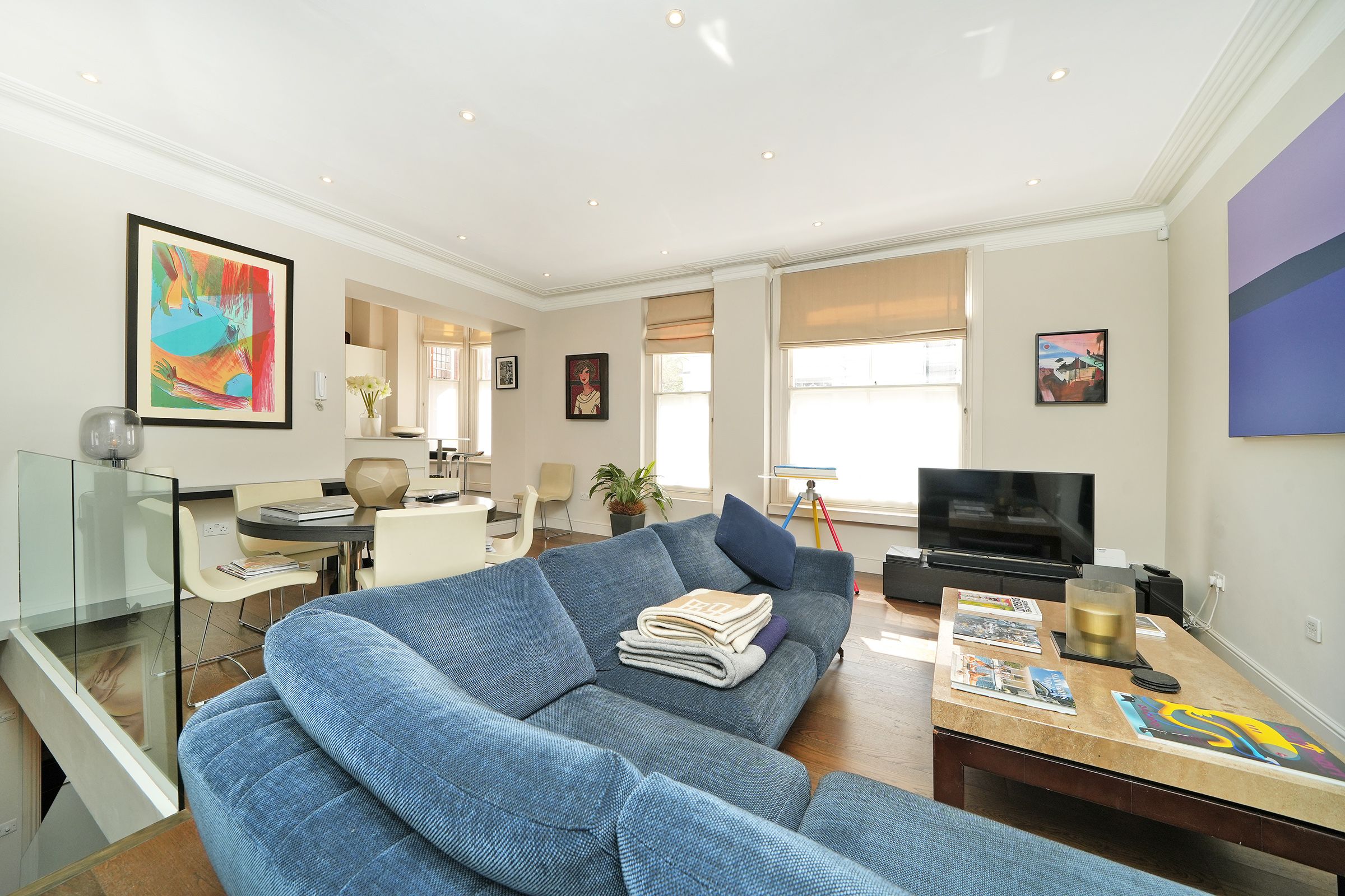 Flat Ashburn Place in Greater London