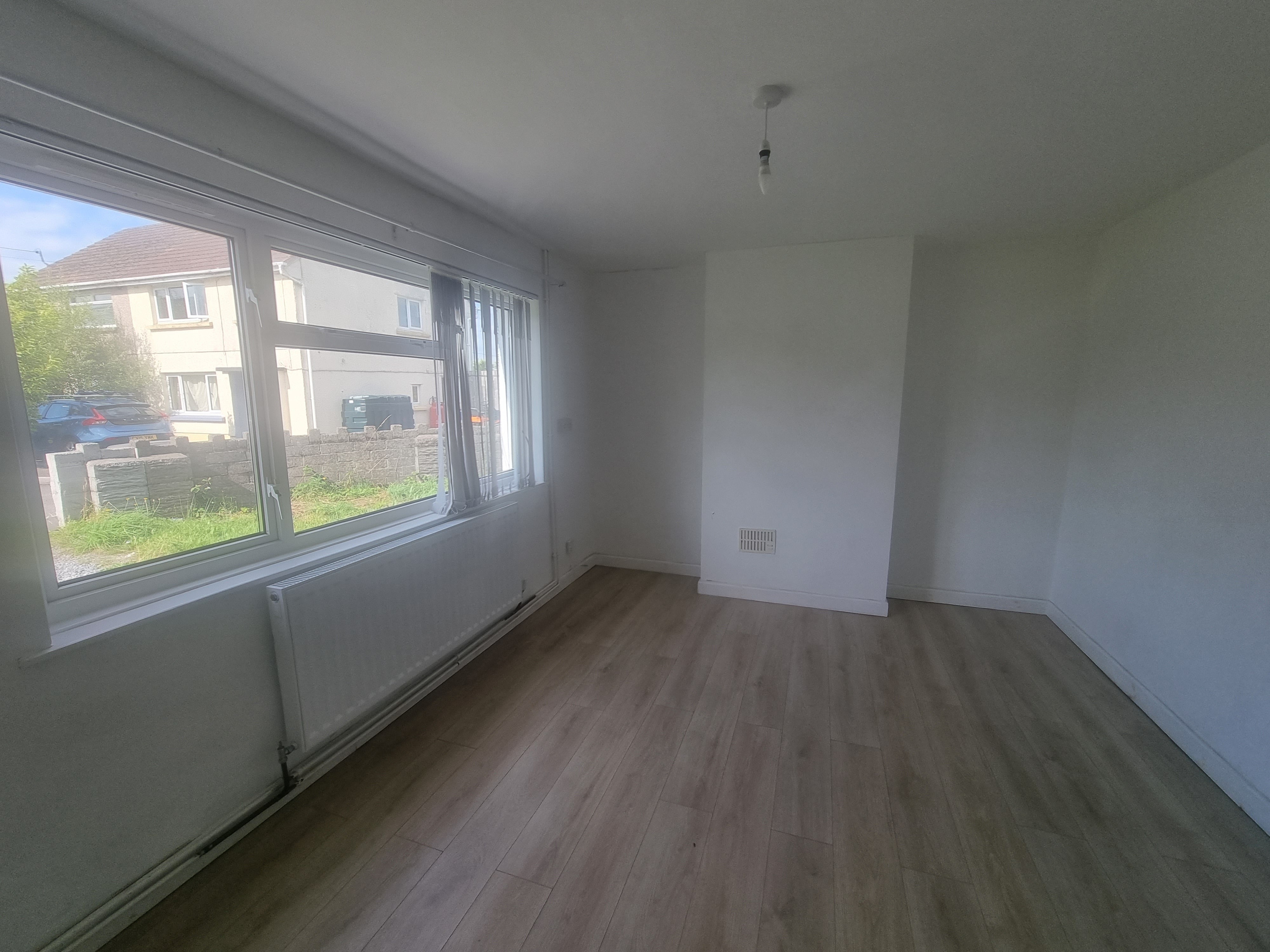 House Park Avenue in Capel Hendre