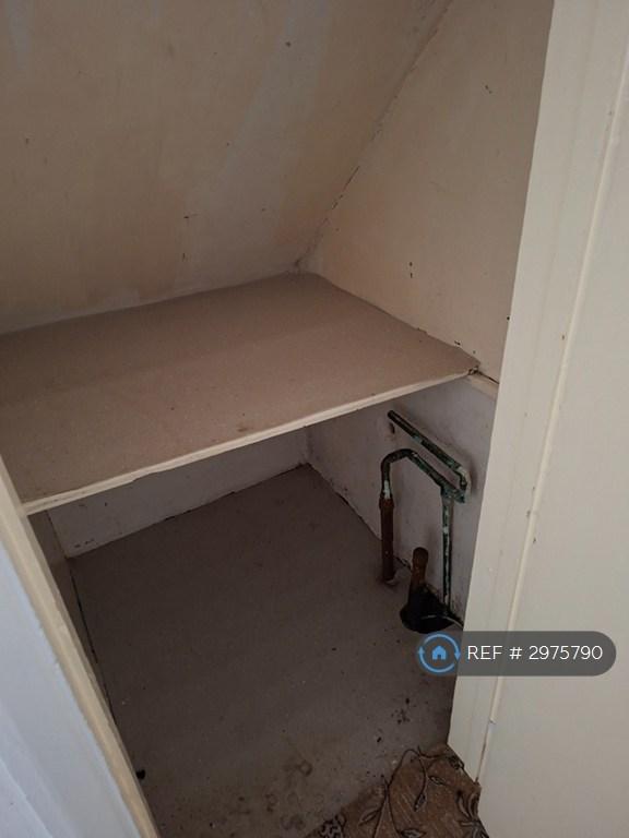 House Dockwell Close in Greater London