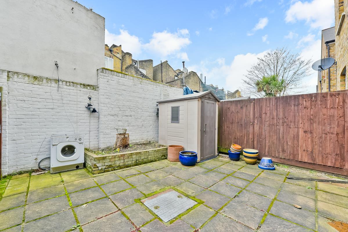 House Surrey Terrace in Greater London