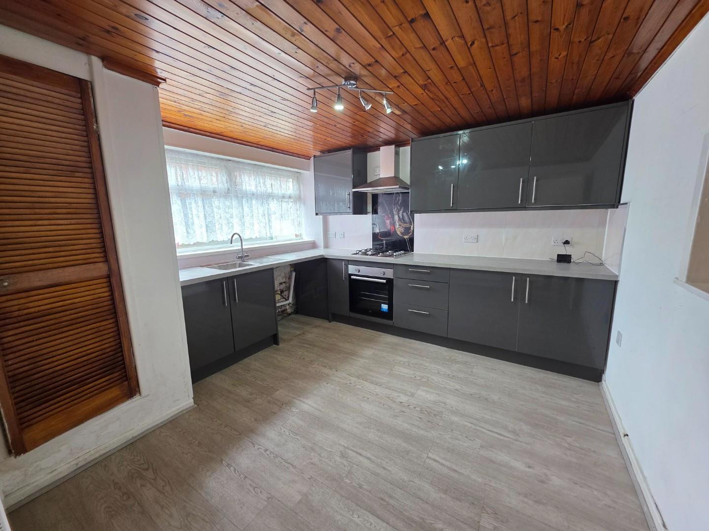 House Ash Grove in Llandough