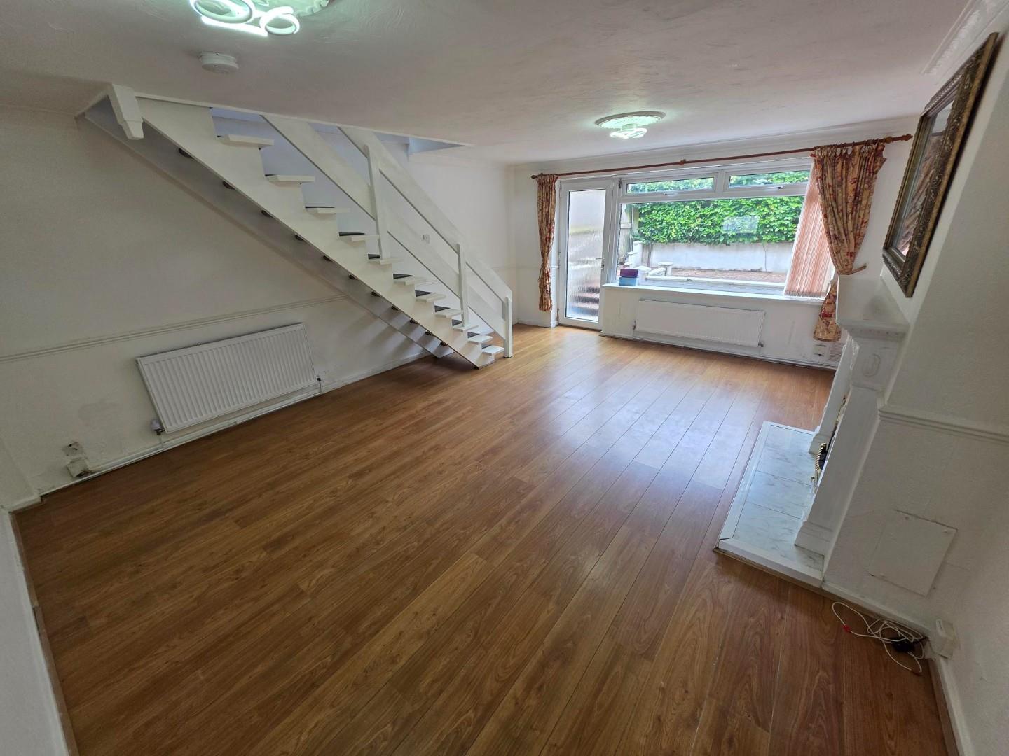 House Ash Grove in Llandough