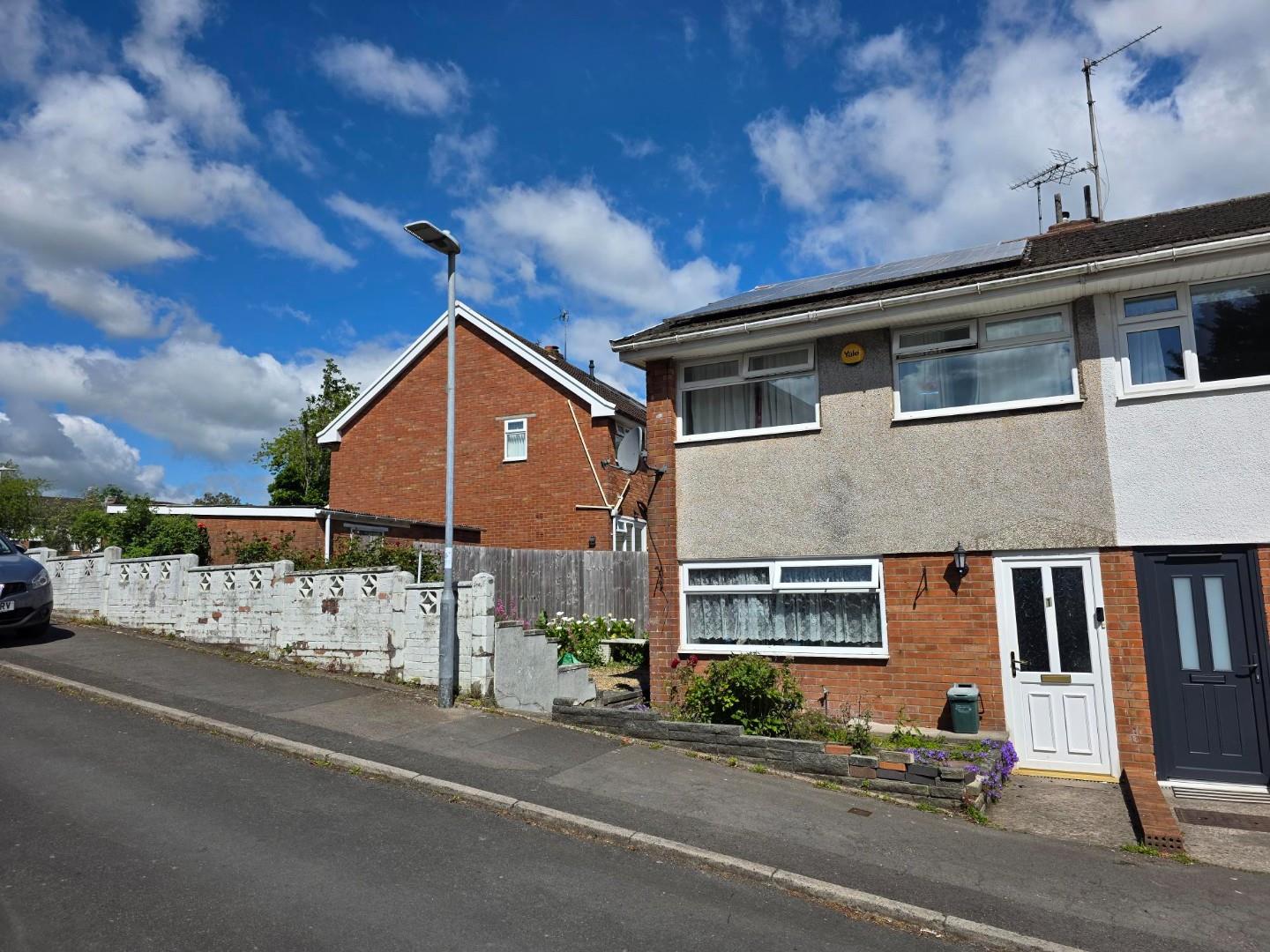 House Ash Grove in Llandough