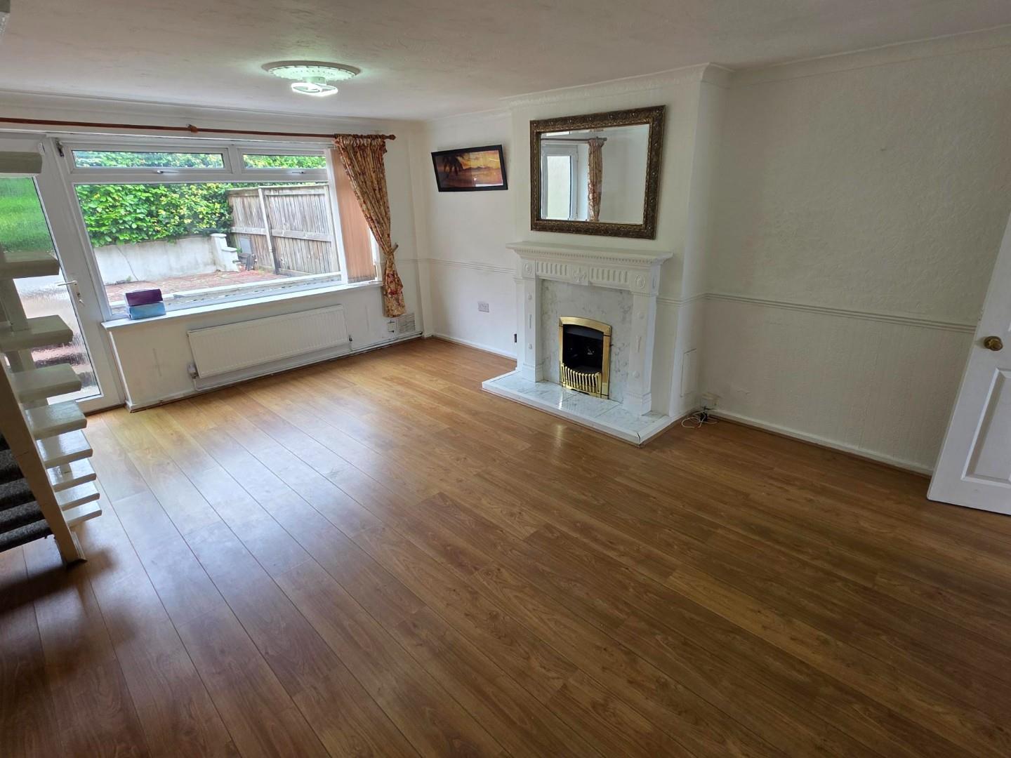 House Ash Grove in Llandough