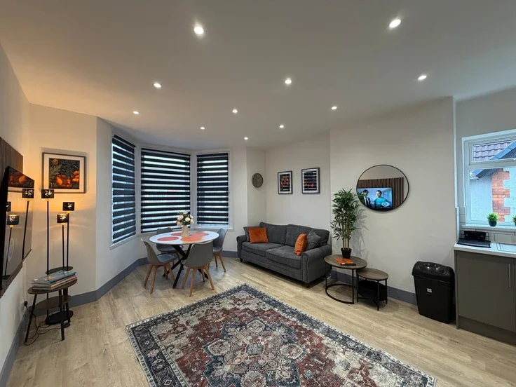 Flat Grimsby Road in Cleethorpes